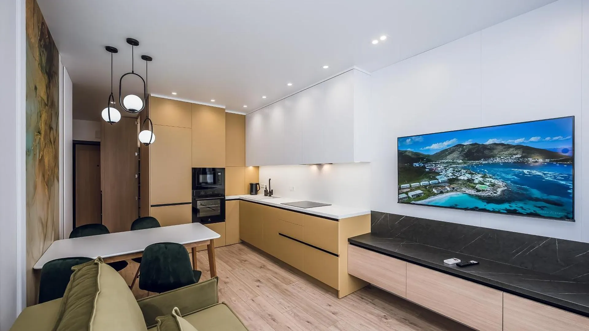 Petrovdom Apartments 18-100 In Rc Poetika, 25E Degtyarivska Street, Building 3, First Collection Kiev